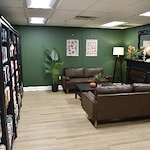 Image of Ivy Knoll (3)