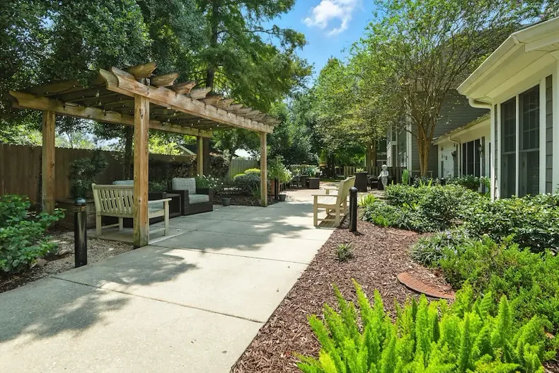 Image of Glenncrest at Siegen (9)