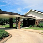 Image of Oakwood Manor Nursing Home (1)