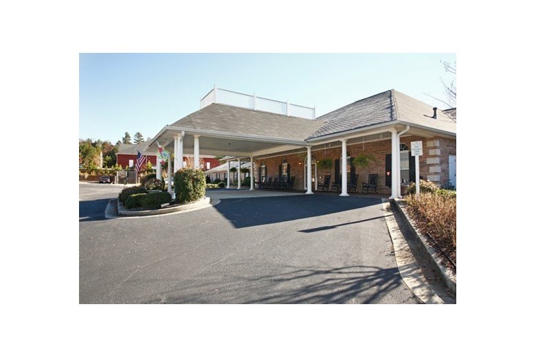 Image of Cedarhurst of Oakwood (1)