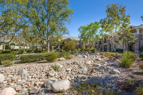 Image of Seasons At Simi Valley Senior Apartment Homes (2)