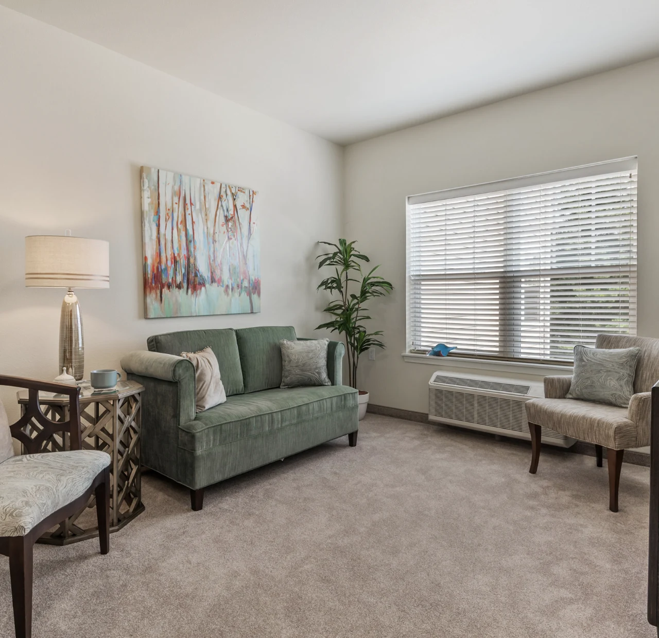Southern Pines Gracious Retirement Living Hawthorn Senior Independent Living in Southern Pines, North Carolina apartment living room
