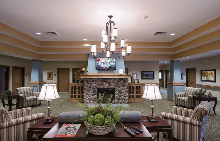 Image of Oxford Glen Memory Care at Owasso (2)