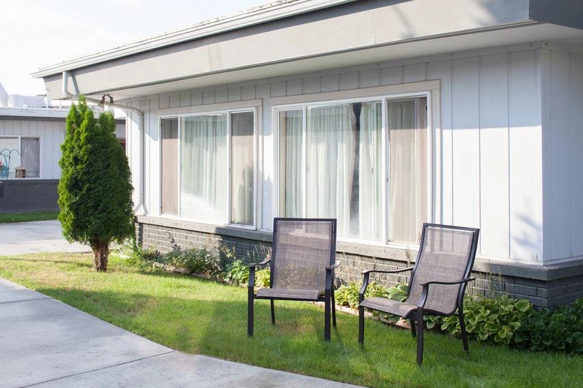 Image of Lake Ridge Center (5)