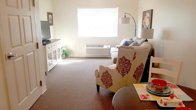 Image of Court House Manor (7)