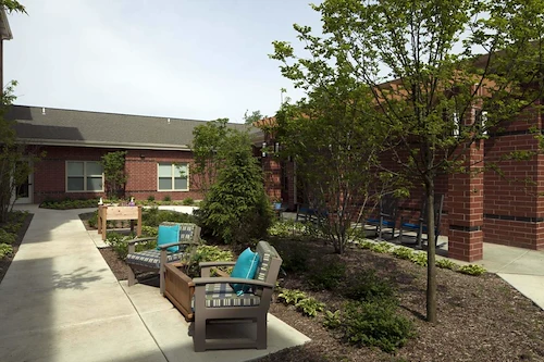 Image of Discovery Commons Orland Park Assisted Living (10)