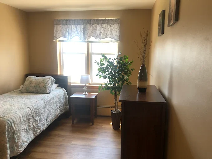 St Mary’s Manor Assisted Living in South Milwaukee, Wisconsin bedroom