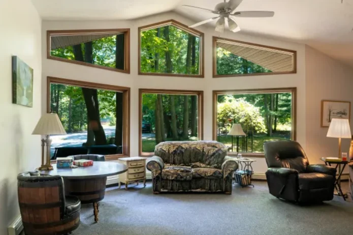 Image of Life of Riley - Oaks (3)