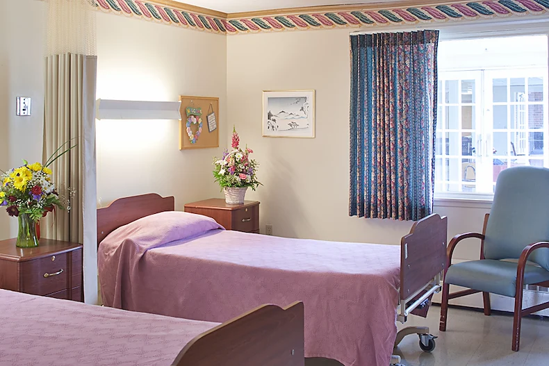 Image of Saint Albans Healthcare and Rehab (3)