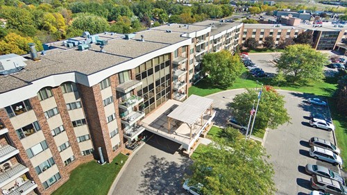 Image of Apple Valley Village Health Care Center (1)