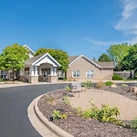 Image of North Oaks Senior Living (1)