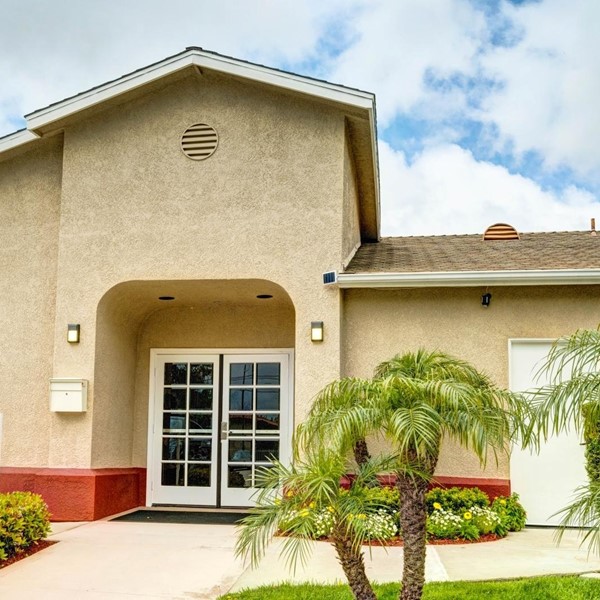 Image of Ivy Terrace at Santa Ana (1)