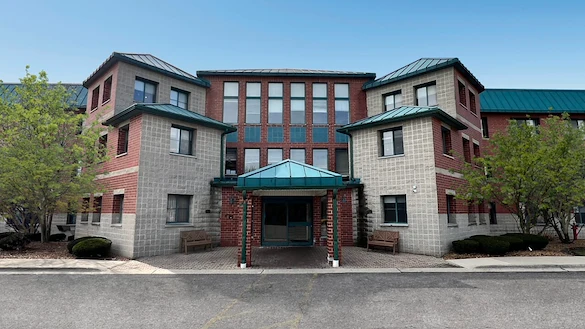 Image of Warren Barr Orland Park (1)