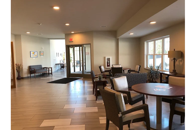 Image of Oak Park Place of Nakoma (4)