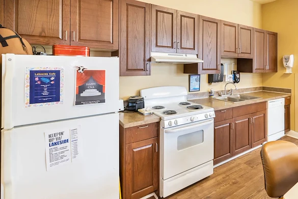 Image of Lakeside Nursing & Rehabilitation Center (8)