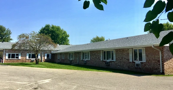 Image of Accura Healthcare Of Newton East, LLC (2)