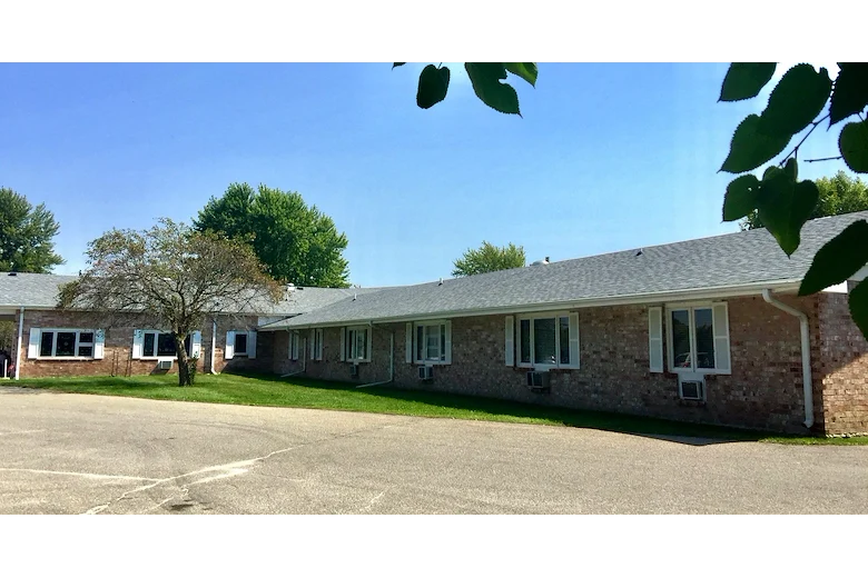 Image of Accura Healthcare Of Newton East, LLC (2)