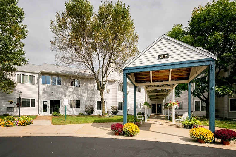 Image of Oakwood Homes (2)