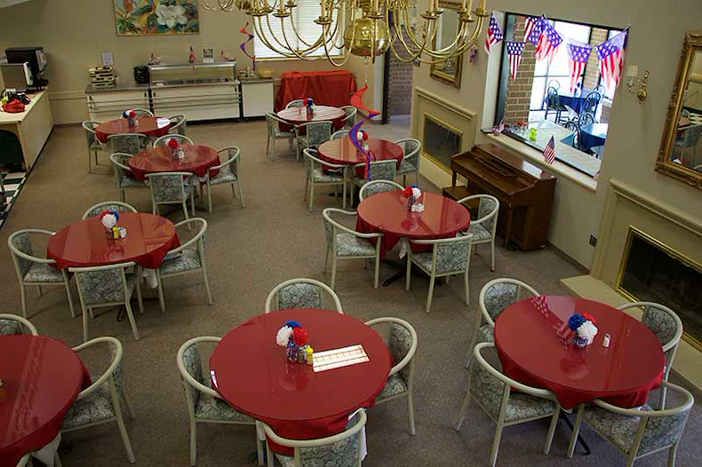 Image of Magnolia Manor of Macon (2)