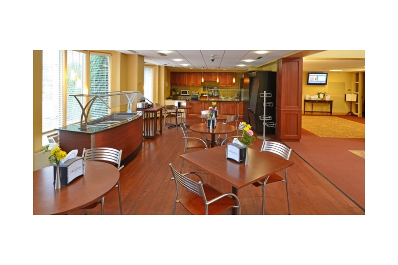 Image of Woodside Place of Oakmont (2)