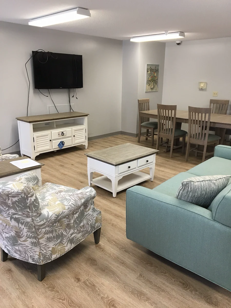 Image of Ahepa 39 Senior Apartments (3)