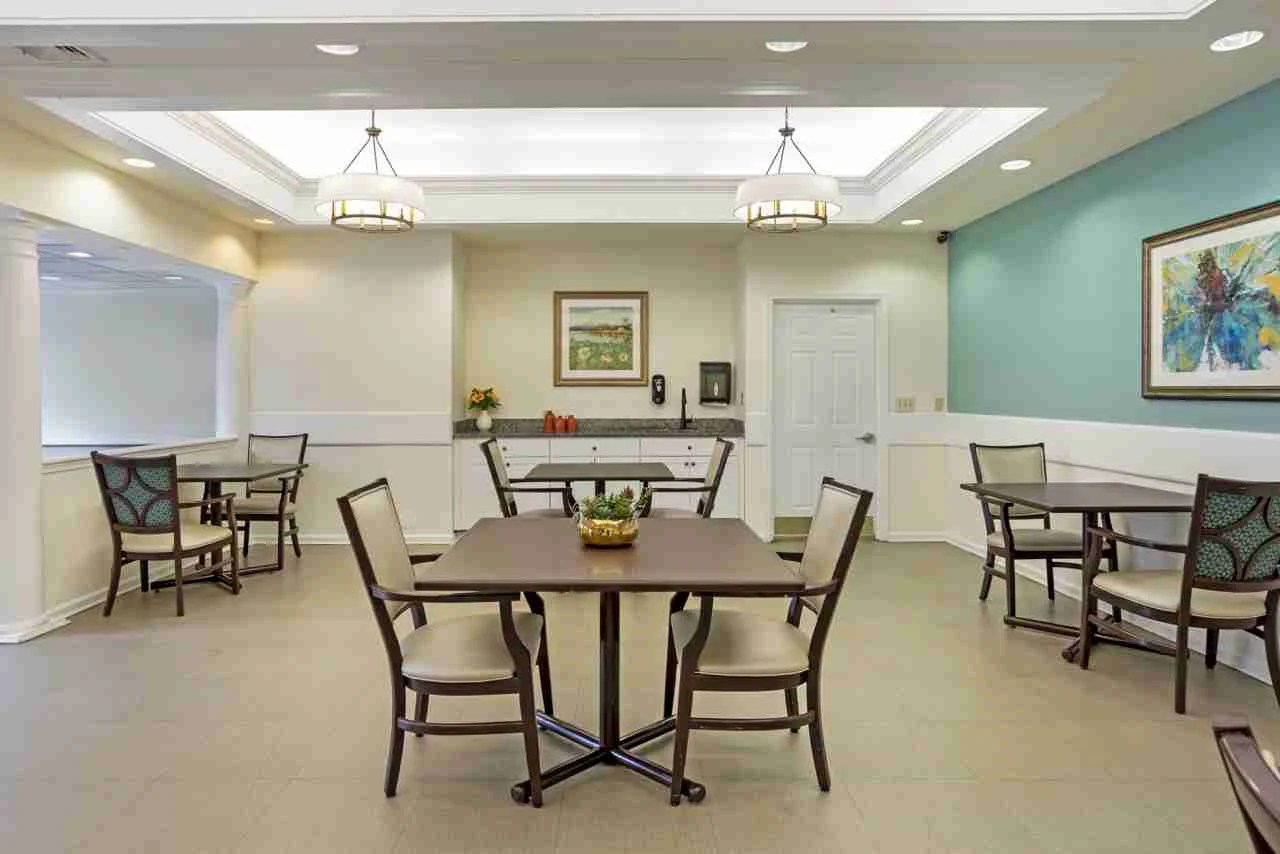 Image of Floral Creek Alzheimer's Special Care Center (4)