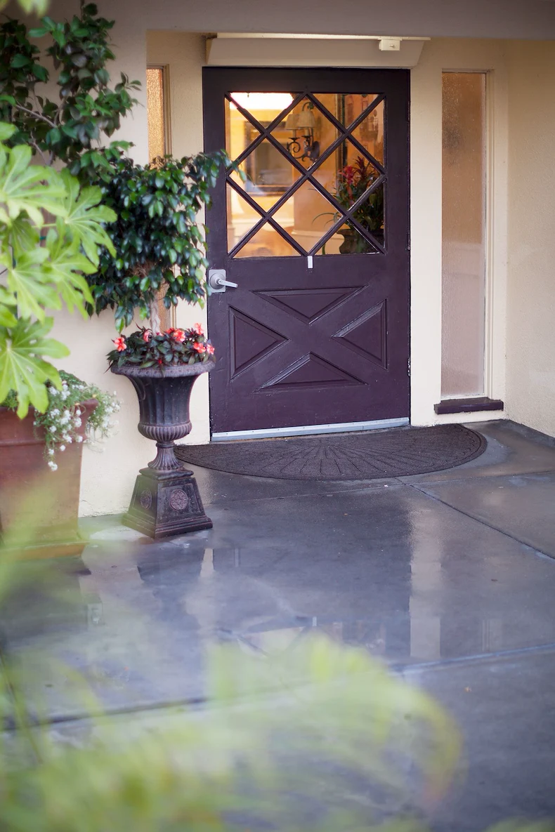 Image of La Mesa Healthcare Center (3)