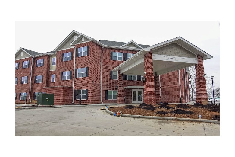 Image of River Bluff Manor (1)