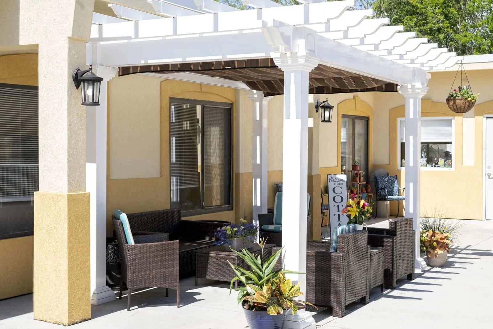 Image of Eagle Pointe Healthcare Center (2)