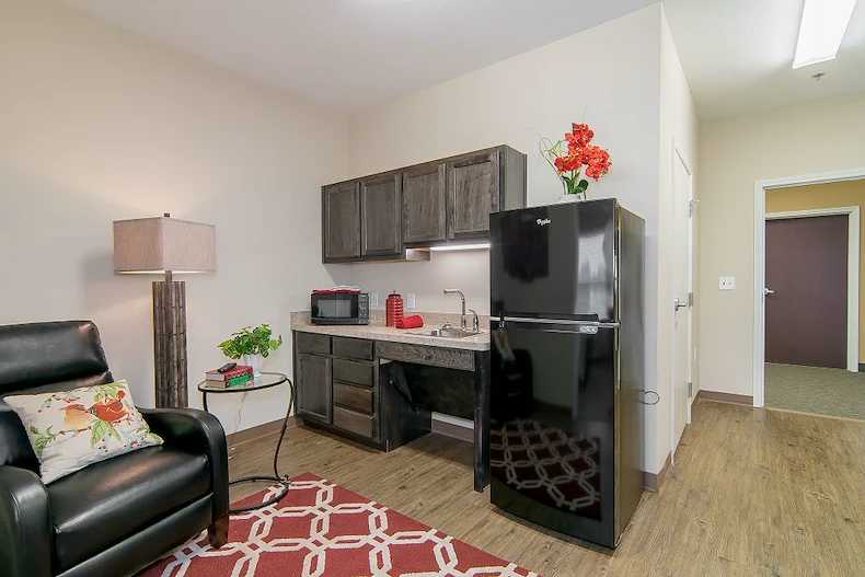 Image of Lakewest Assisted Living (6)