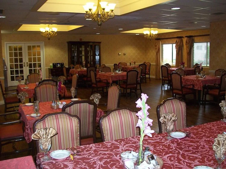 Image of Nhc Healthcare, Scott (6)