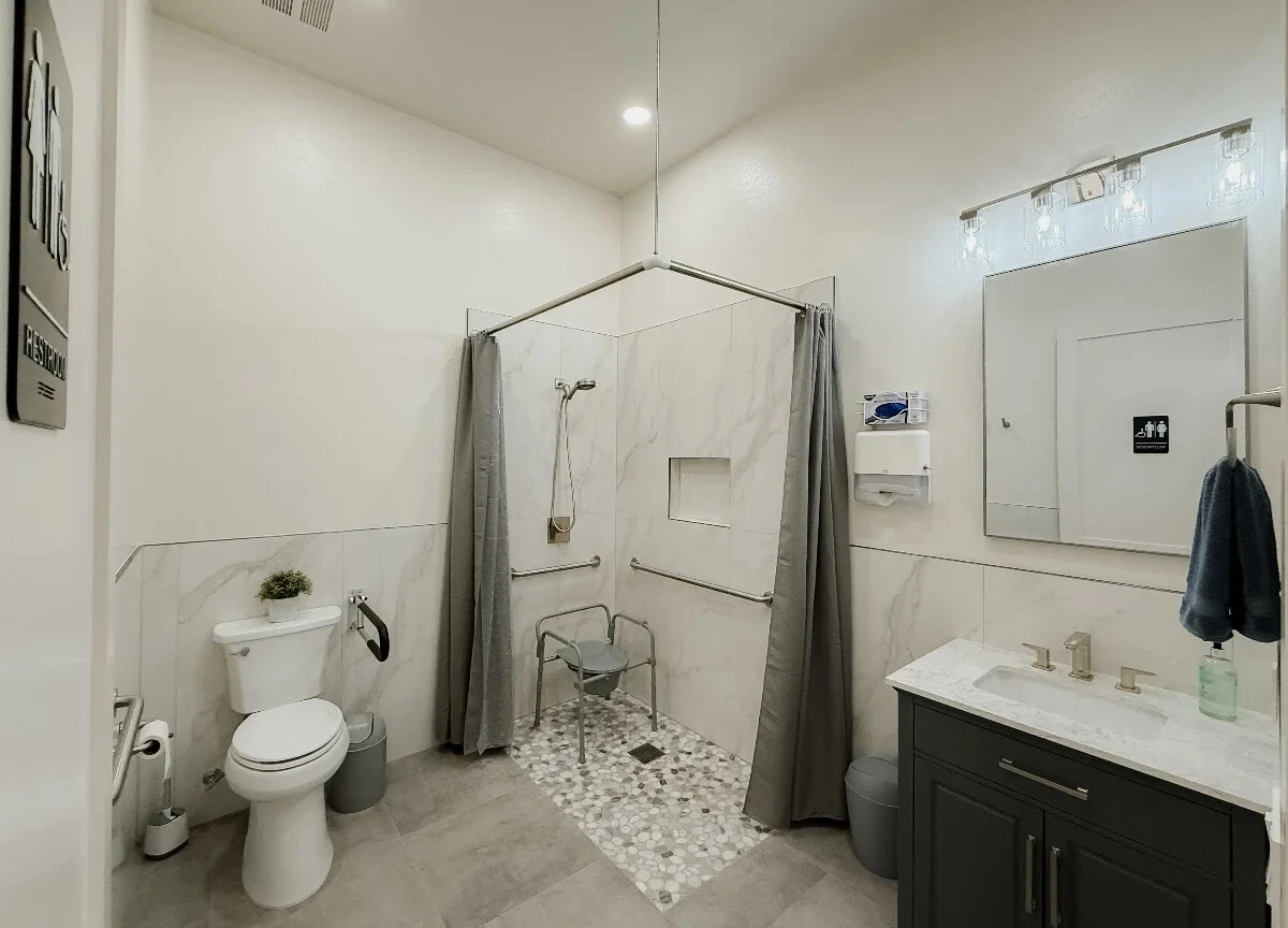 Image of Embracing Assisted Living (5)