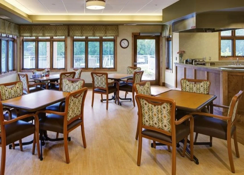 Image of Lindengrove Mukwonago Skilled Nursing (2)