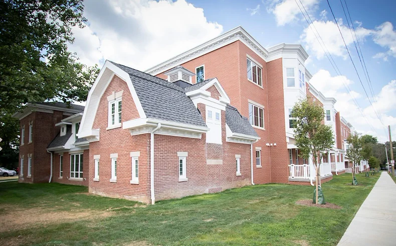 Image of LongCrest (2)