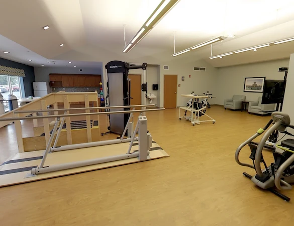 Image of The Manor of Farmington Hills (6)