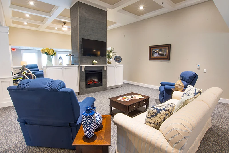 Image of Otterbein Monclova (2)