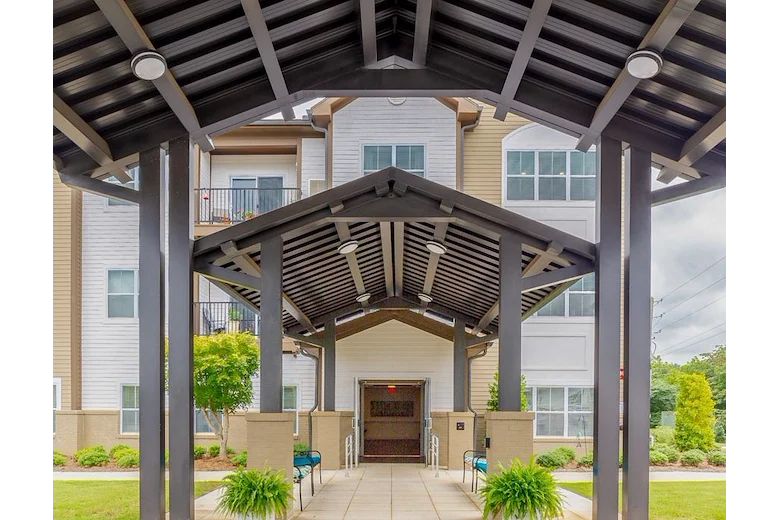 Image of Salterra at Peachtree (3)