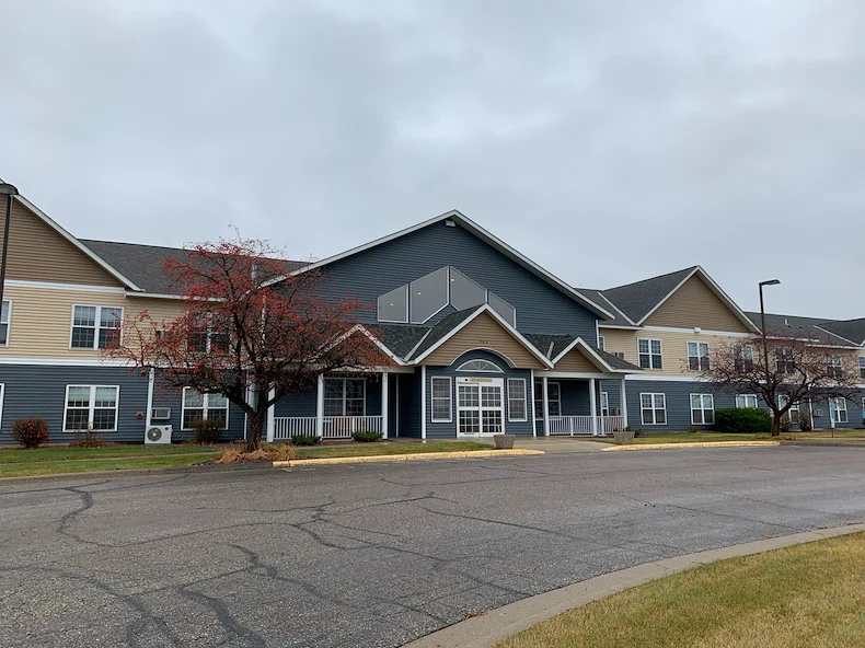 Image of Ecumen Oaks & Pines (1)