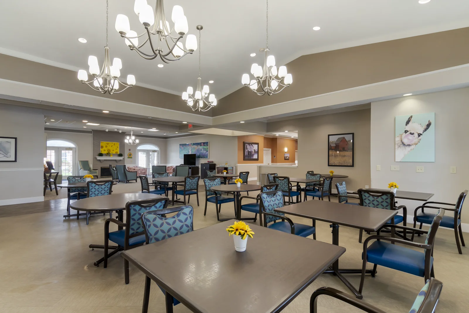 Image of Stratford Commons Memory Care Community (3)