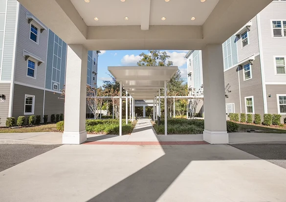 Image of Banyan Cove Apartments (2)