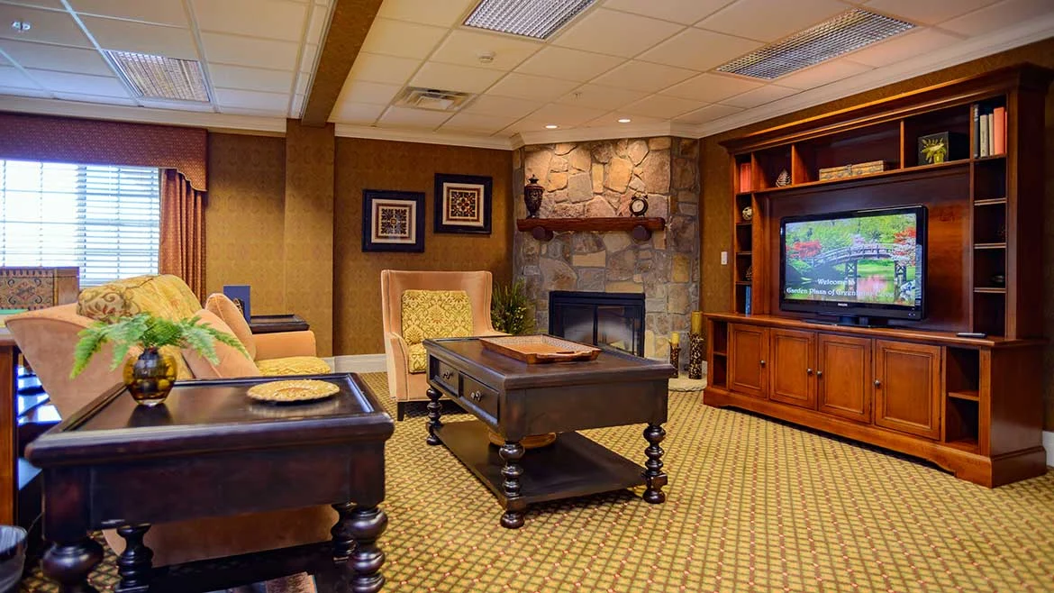 Image of Garden Plaza of Greenbriar Cove (8)