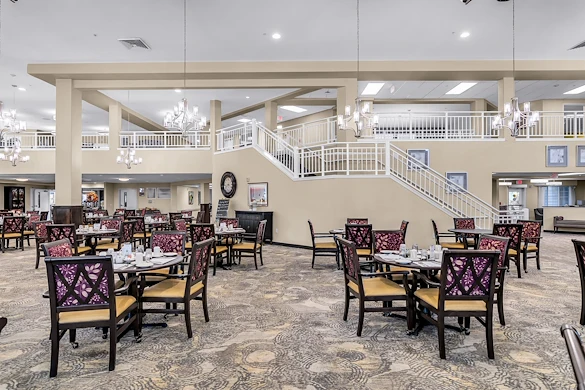 Colonial Gardens Gracious Retirement Living Hawthorn Senior Independent Living in Beverly, Massachusetts dining room