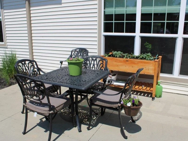 Image of Avenue at Macedonia (3)