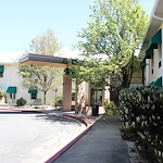 Image of Autumn Lake Healthcare At Bridgepark (1)