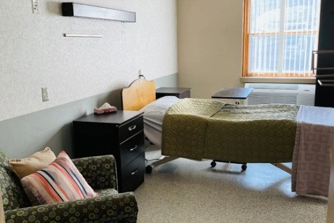 Image of Waters Edge Health and Rehabilitation Center (4)