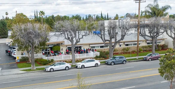 Image of Lake Balboa Care Center (3)