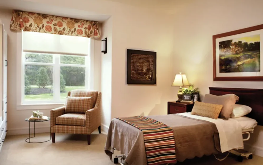 Concord Place Senior Memory Care in Knoxville, TN bedroom