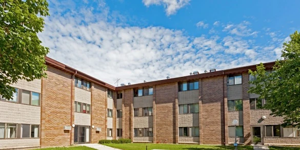 Image of Mueller Manor Apartments (1)