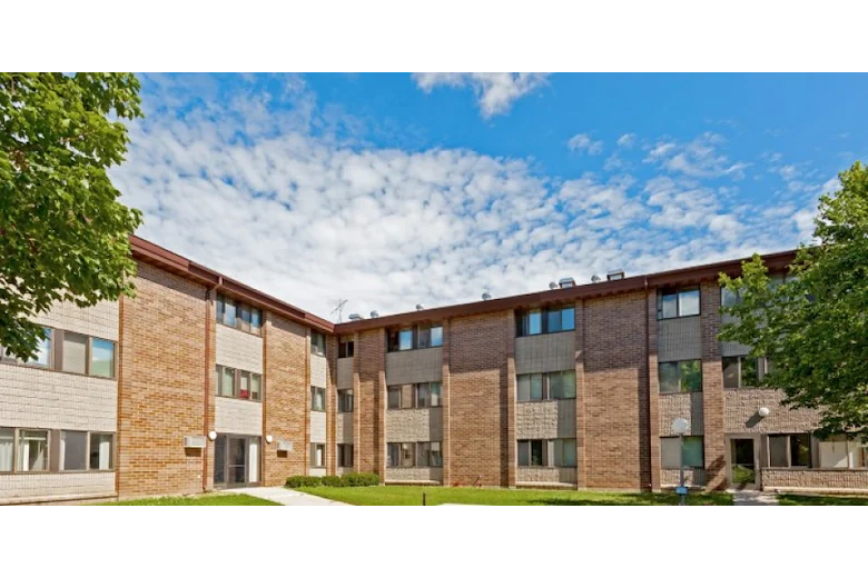 Image of Mueller Manor Apartments (1)