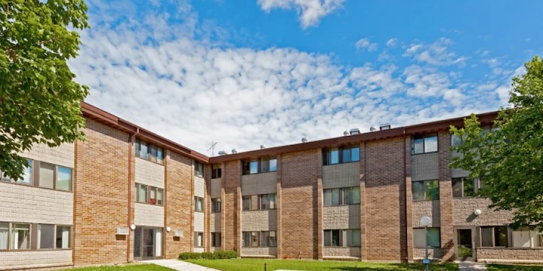 Image of Mueller Manor Apartments (1)